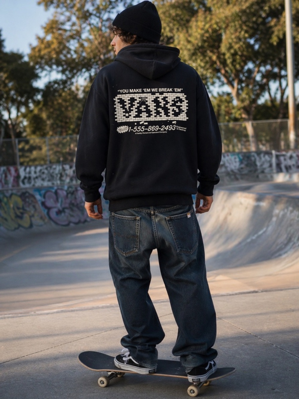 Vans Black Zip Hoodie Men’s Large Skate Streetwear Graphic Logo